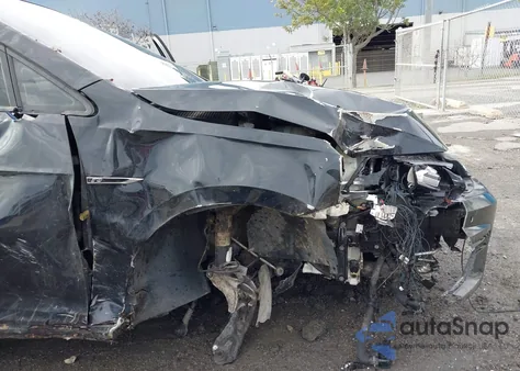 2018 Volkswagen Golf R 2.0T W/Dcc Navigation из США, поврежденный, VIN WVWWF7AU7JW188498